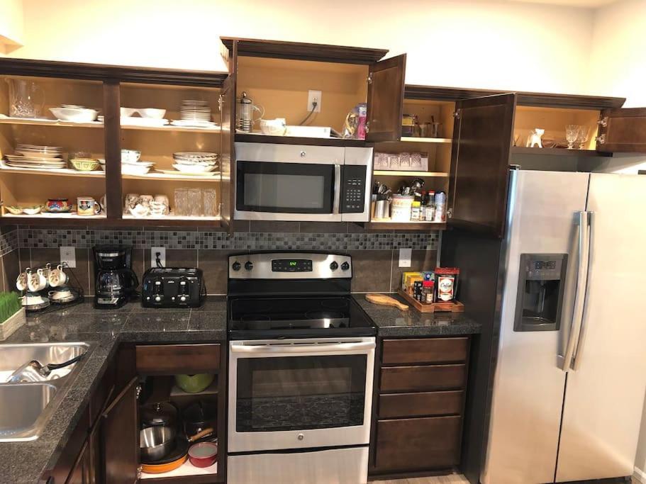 Terra House Tacoma - Ev Power Station, Crib, Stroller, High Chair Ngoại thất bức ảnh
